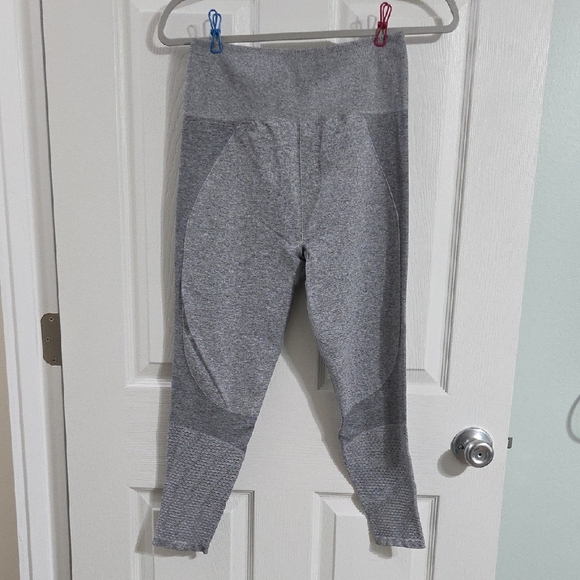 Fabletics Pants - Fabletics Gray Women's Leggings